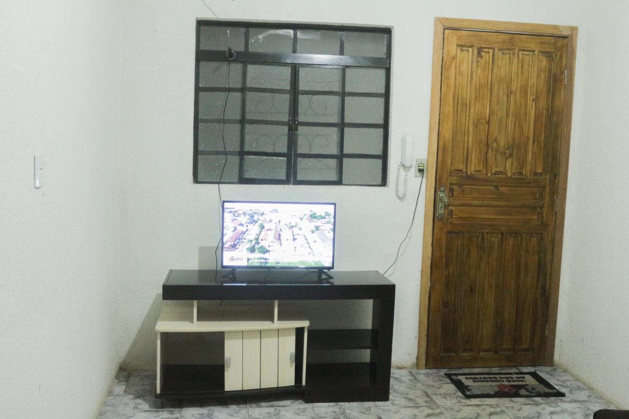 Apartamento Inteiro Central 2 Quartos E Kitnet Inteira 01 Quarto Ponta Grossa  Exterior foto